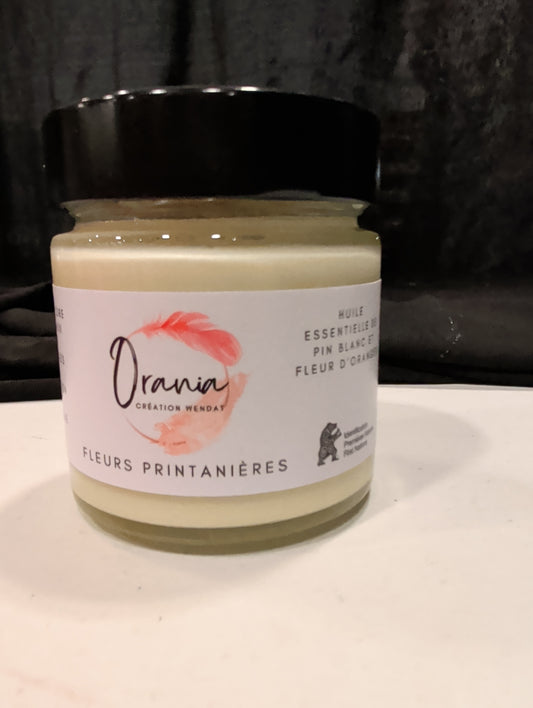 Bougie fleur printanière